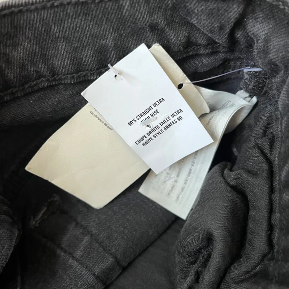 NWT Abercrombie & Fitch Jeans Womens 26 short Black 90s Straight ultra High Rise - Picture 5 of 7